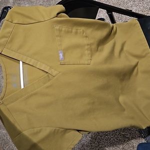 Olive figs scrub set